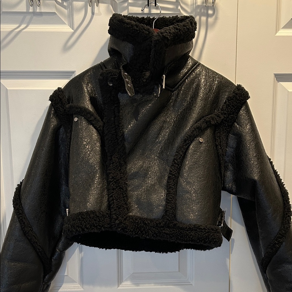 Maniere De Voir Black cropped Jacket size 4